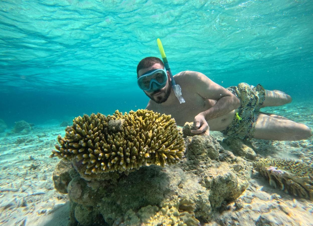Adroit Beach Inn Guraidhoo  Kültér fotó