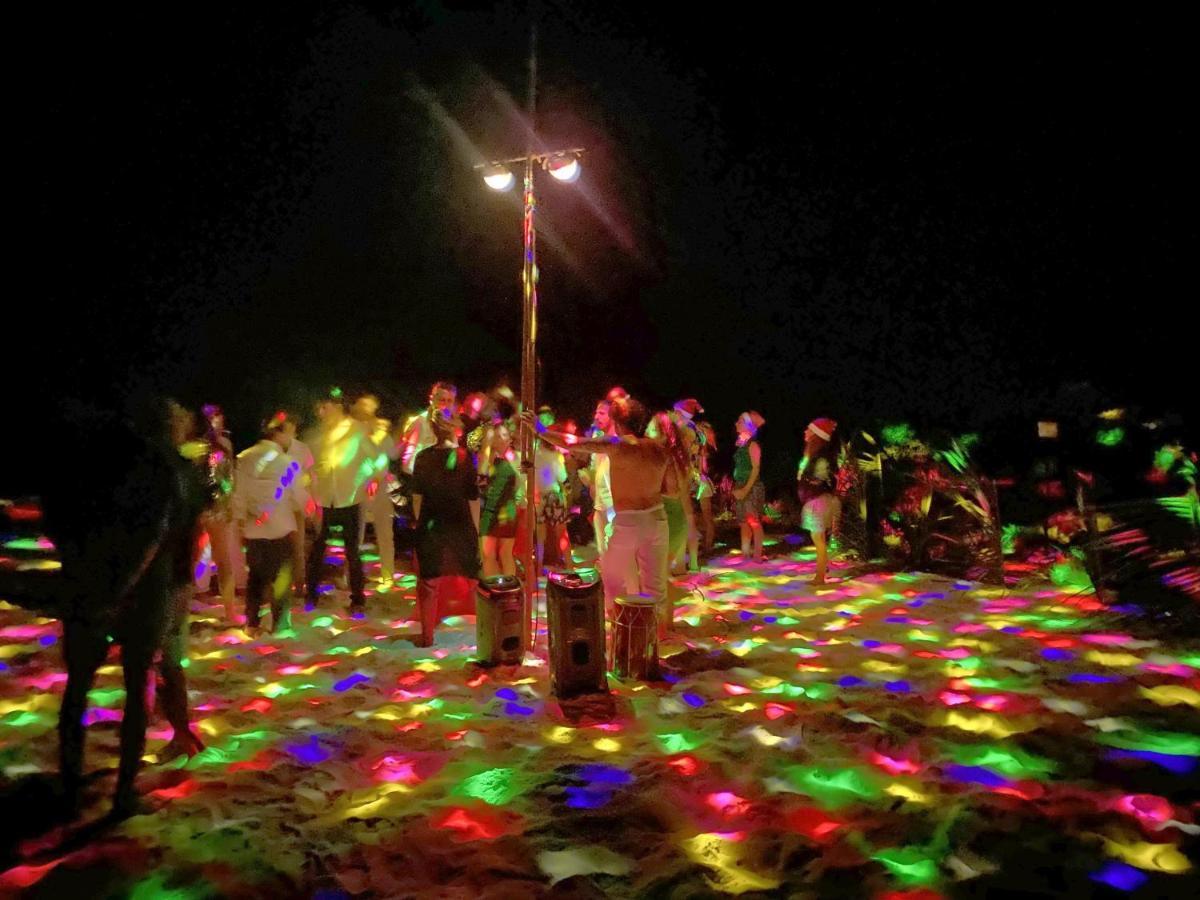 Adroit Beach Inn Guraidhoo  Kültér fotó