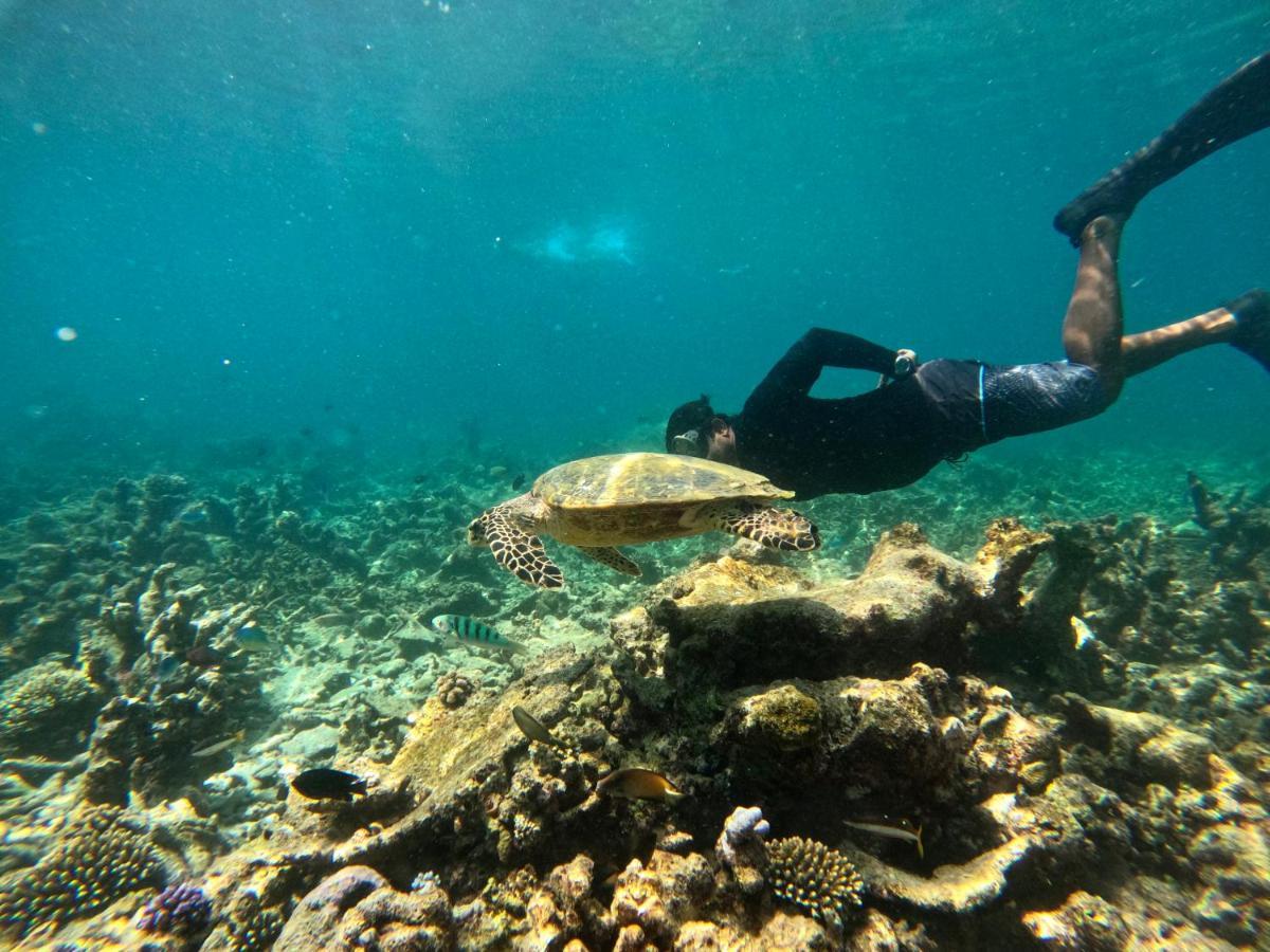 Adroit Beach Inn Guraidhoo  Kültér fotó