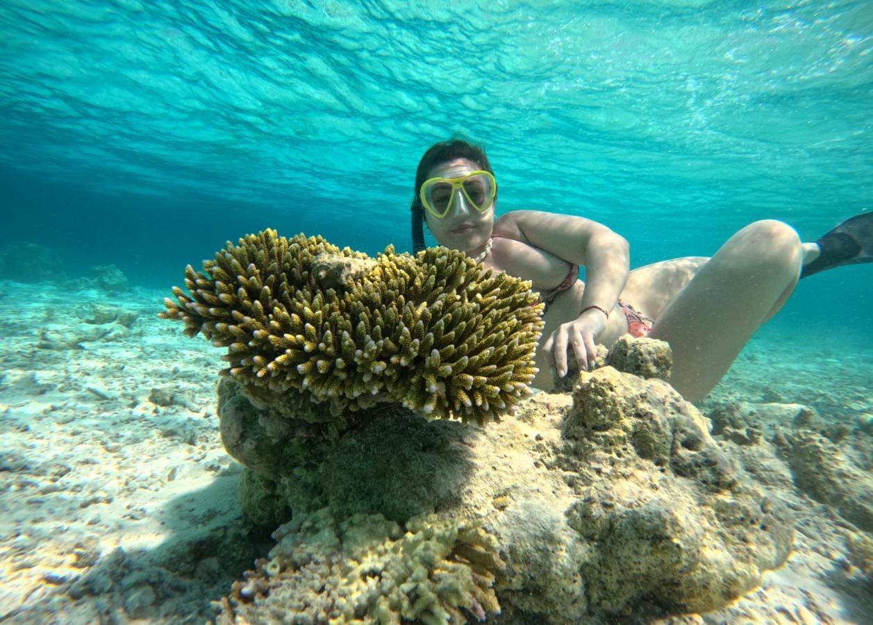Adroit Beach Inn Guraidhoo  Kültér fotó